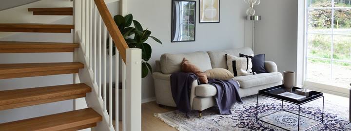Bekijk onze decors in de showroom, | wij zijn altijd voordeliger.